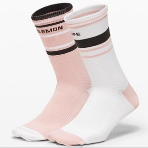 Lululemon Tale To Tell Quarter Sock 2 Pack - pink